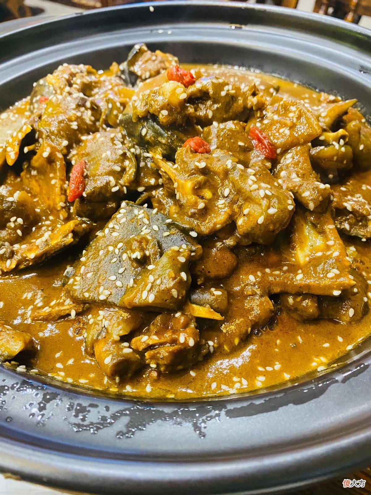 武汉这家店铺十几年只卖一道菜，顾客吃后坦言：好吃得想哭