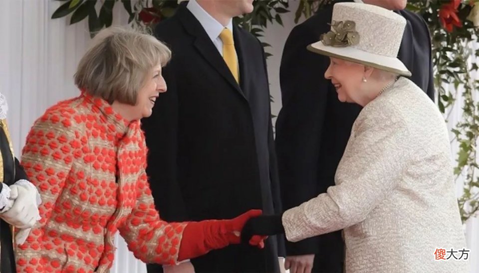 伊丽莎白二世女王和她的14任首相 英国女王伊丽莎白二世经历了几任首相
