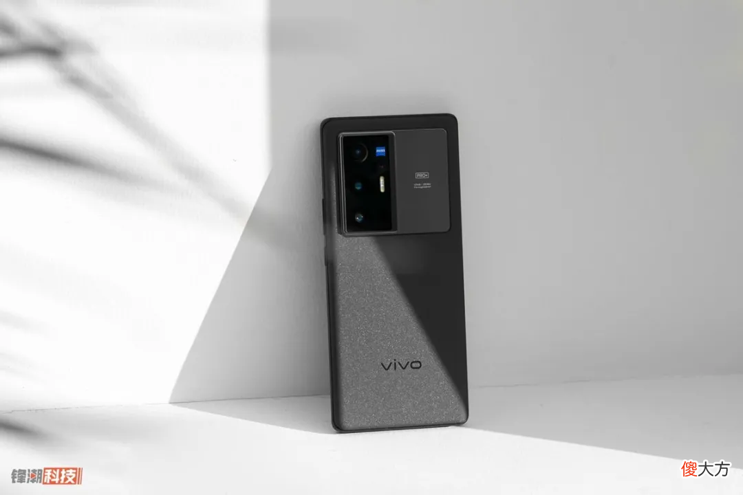 目前各个价位段比较值得入手的一些手机 当下什么手机好
