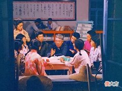 【爱历史】上世纪知青农场生活老照片，当时忆苦思甜会议是这样开的