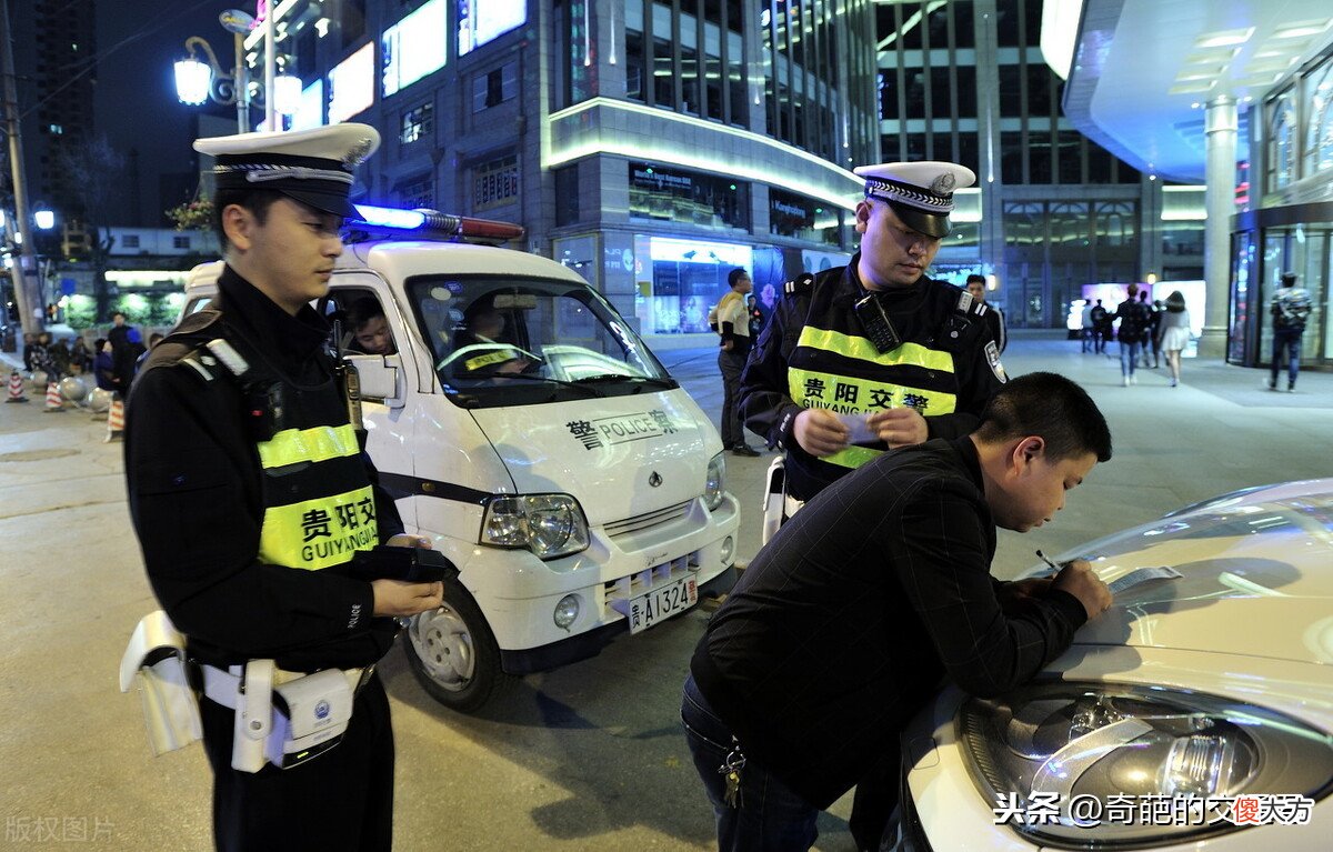 喝多少酒算酒驾 正常人喝多少酒算酒驾