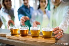 喜欢酒的朋友来看看：喝一瓶啤酒后，多久开车才不会被测出来？