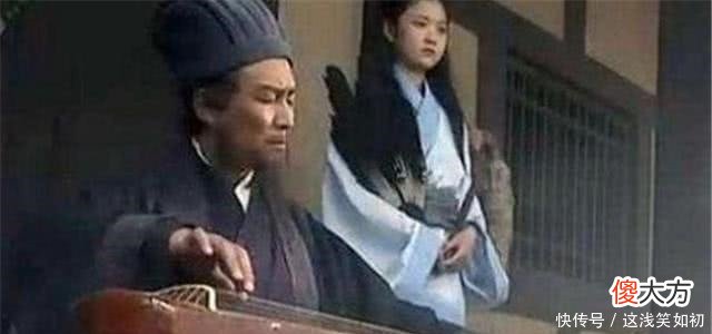 【历史故事】难怪司马懿会撤兵，其实城楼上的2书童，是整场空城计最大疑点！