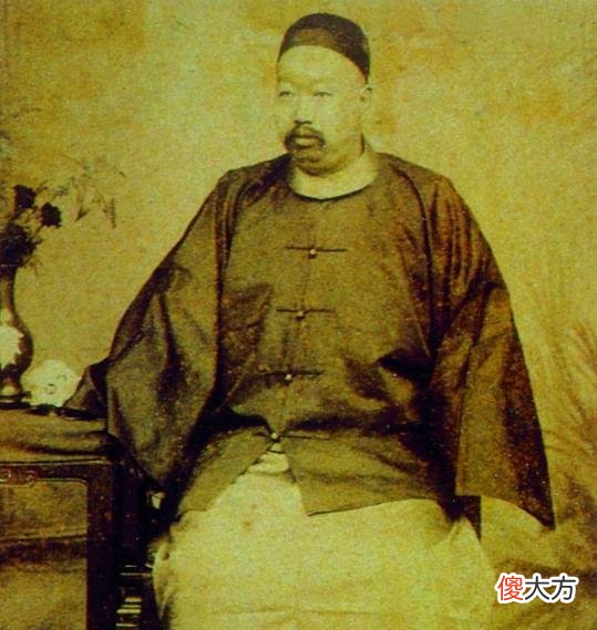 【历史故事】晚清名臣李鸿章，为什么把21岁的女儿下嫁给42岁的三婚男人？