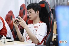 【游戏迷】ag久诚太过难受，输出高被说无效输出，现在输出低了还被骂