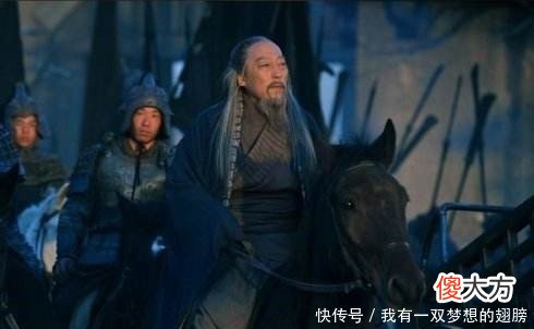 【历史故事】关羽浪得虚名正史中的关羽比《三国演义》中更强，堪称绝世猛将！
