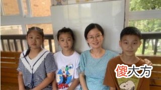 全班同学签字的保证书其实也是荣誉证书 保证书给同学