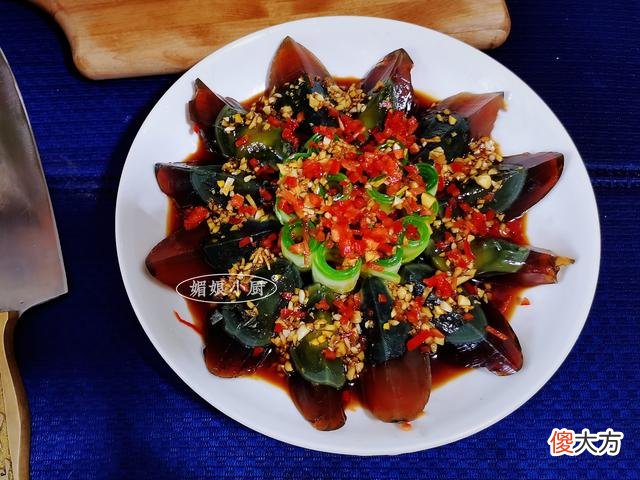 摆盘浇上料汁好看又好吃 浇汁料怎样做好吃