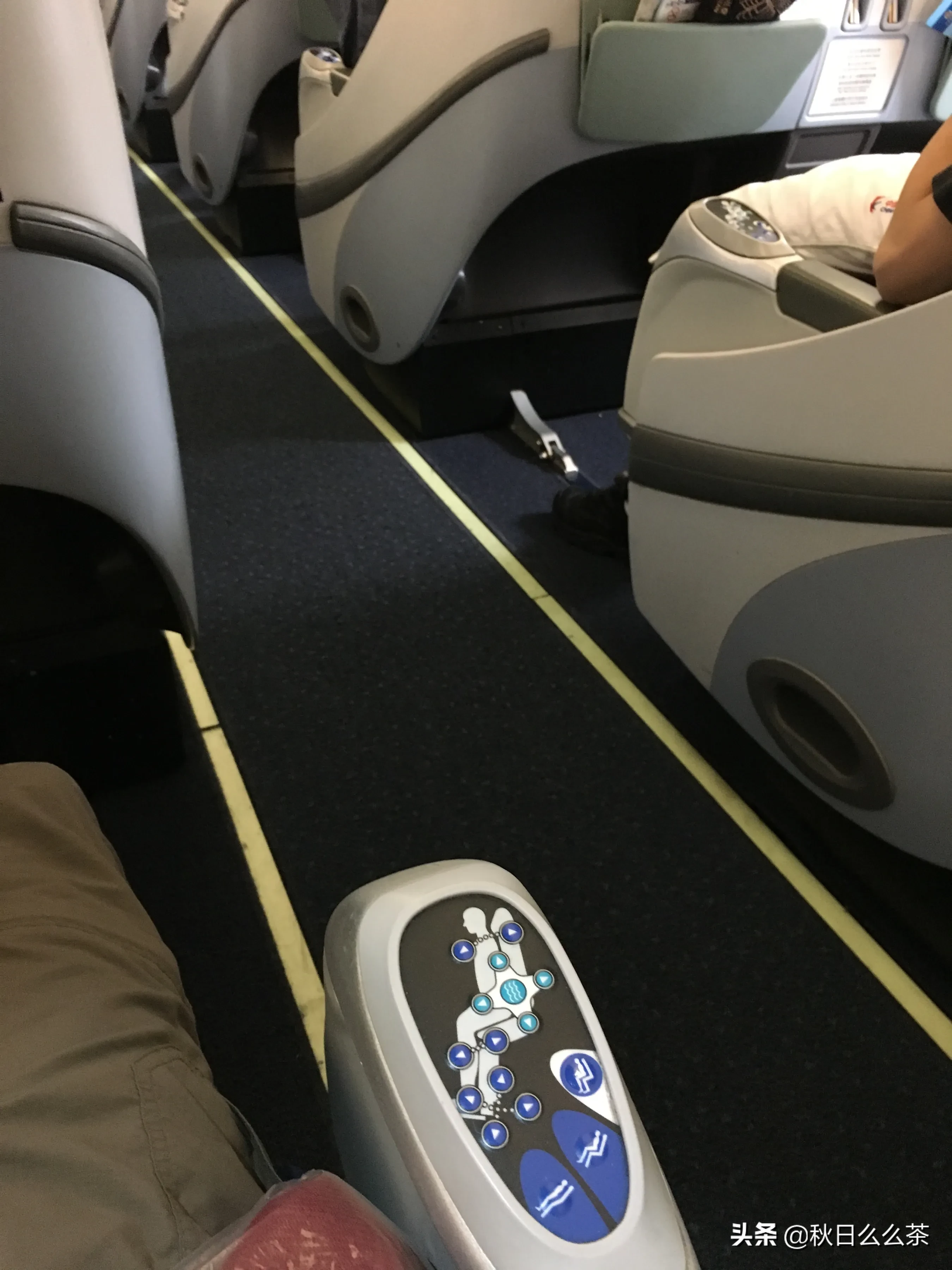 航空公司的金银卡，除了能进机场休息室，还有什么隐藏的福利？