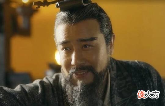 【爱历史】刘备在荆州时尚且寄人篱下，为何当时诸葛亮会选择投靠刘备？