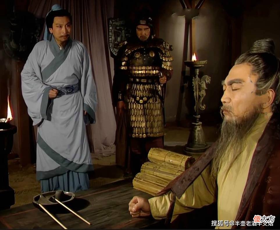 【历史故事】刘备兵败夷陵之后，诸葛亮为什么不反抗？
