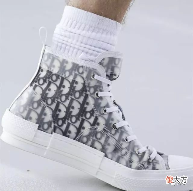 年轻的Dior 年轻的电视剧