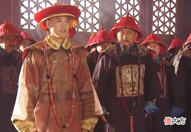【历史故事】索额图：帮助康熙除鳌拜、平三藩的大功臣，为何最后被圈禁赐死？
