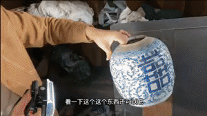 花一万块包下老宅翻找老物件你敢做吗？