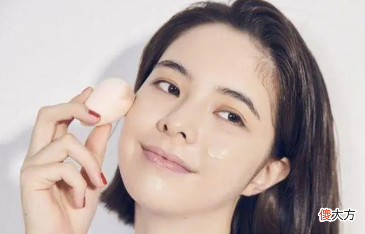 很可能是妆前护肤没做好 妆前不护肤