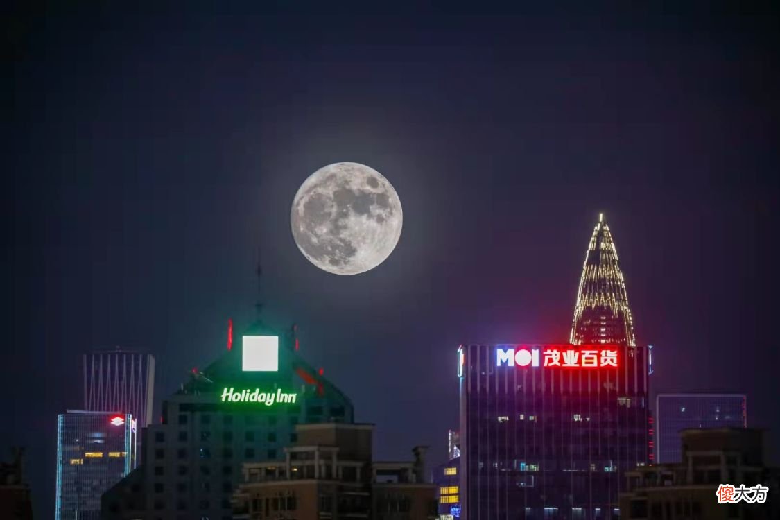 朋友圈手机拍月亮哪家强 什么华为手机拍月亮好