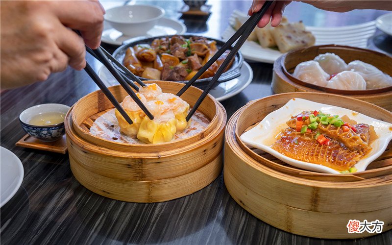 现在做哪些小生意 手机有闲钱做什么生意好