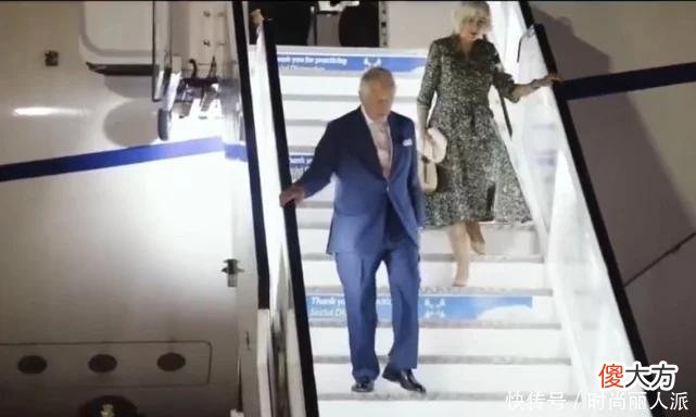 【就爱时尚】74岁卡米拉跟老公一起出访卢旺达！出舱照成名场面，穿碎花裙超美