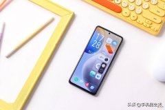 2000元价位适合玩游戏的手机推荐这3款 2000预算买什么手机打游戏好