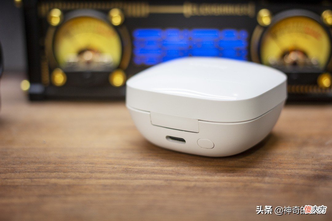 苹果手机用户另一个蓝牙耳机的选择 苹果手机是配什么样的蓝牙耳机好