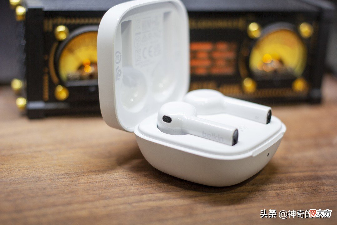 苹果手机用户另一个蓝牙耳机的选择 苹果手机是配什么样的蓝牙耳机好
