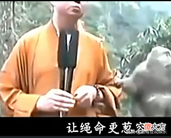 有一次，窦文涛问延参法师出家人，看见女色真的没感觉吗？延参法师说不会