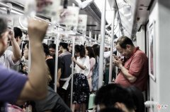 不玩手机的你能做点什么 不玩手机都不知干什么好