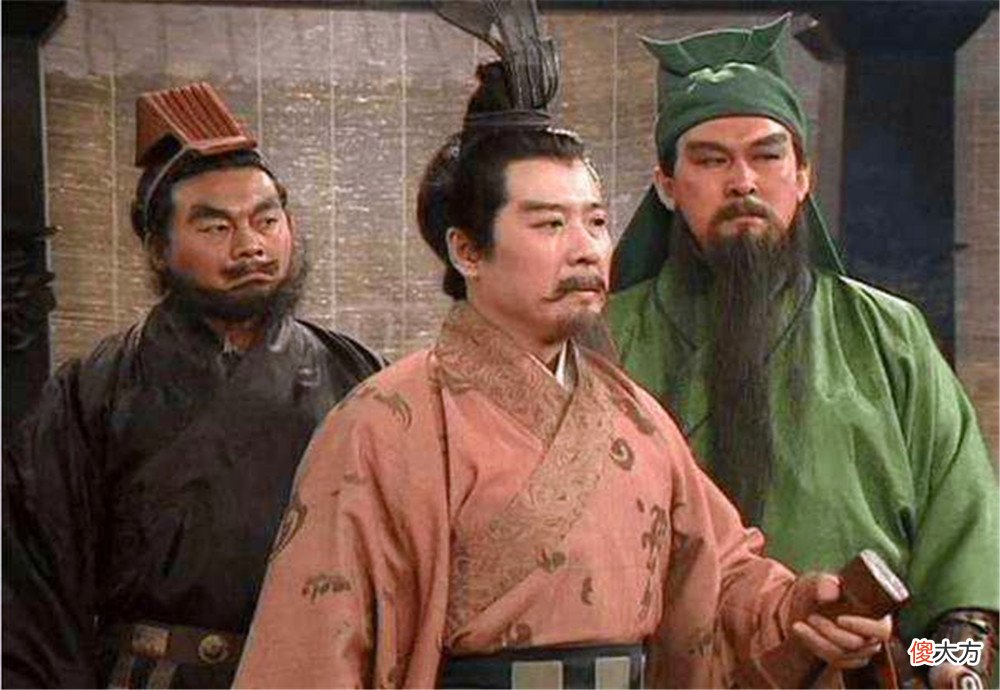 【历史故事】三国关羽叱咤风云，威震华夏，为何却总是头戴着一顶绿帽子？