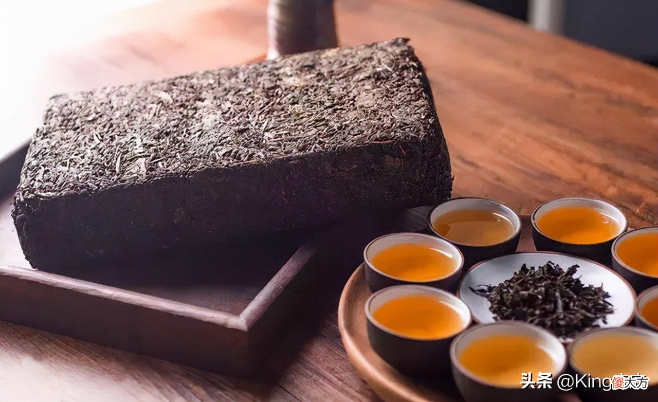 喝红茶好还是绿茶好 夏天喝红茶好还是绿茶好