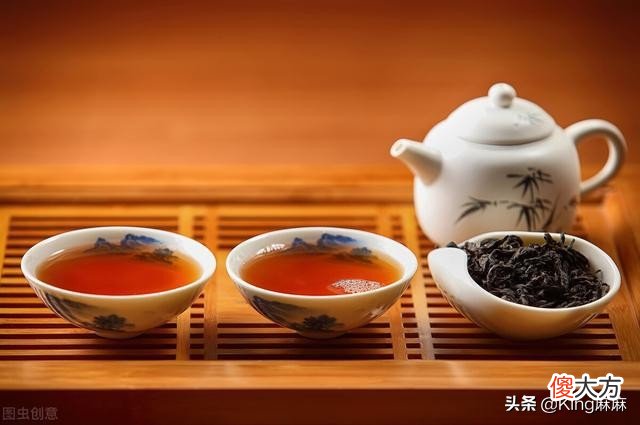 喝红茶好还是绿茶好 夏天喝红茶好还是绿茶好