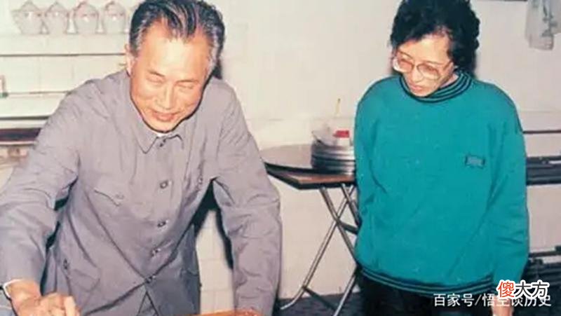 【爱历史】林若：一身正气，两袖清风，得到过王光美的称赞