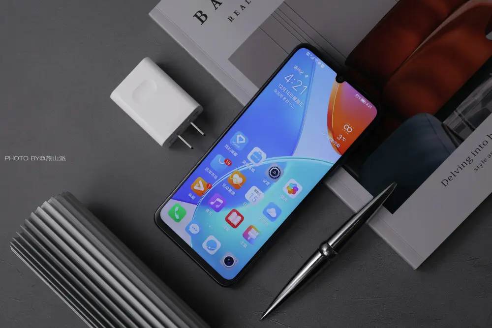 900多的5G手机 900左右的手机买什么好