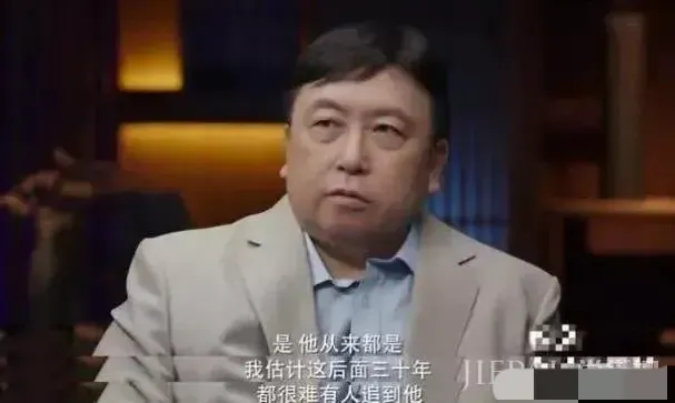 有一次，有人问王晶沈腾在喜剧上的造诣能够超过周星驰吗？王晶毫不犹豫地说道怎么