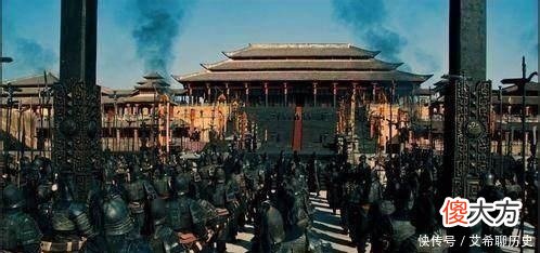 【爱历史】太医听从李世民给秦叔宝治病，不料太医刚走，秦叔宝立马把药倒掉