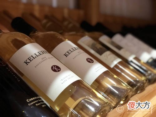 近日法国红酒为何卖的这么便宜 红酒法国十大产区是什么