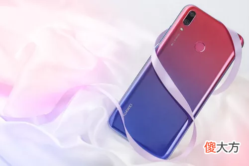 圣诞节送给女友的礼物 用手机送女朋友什么礼物好