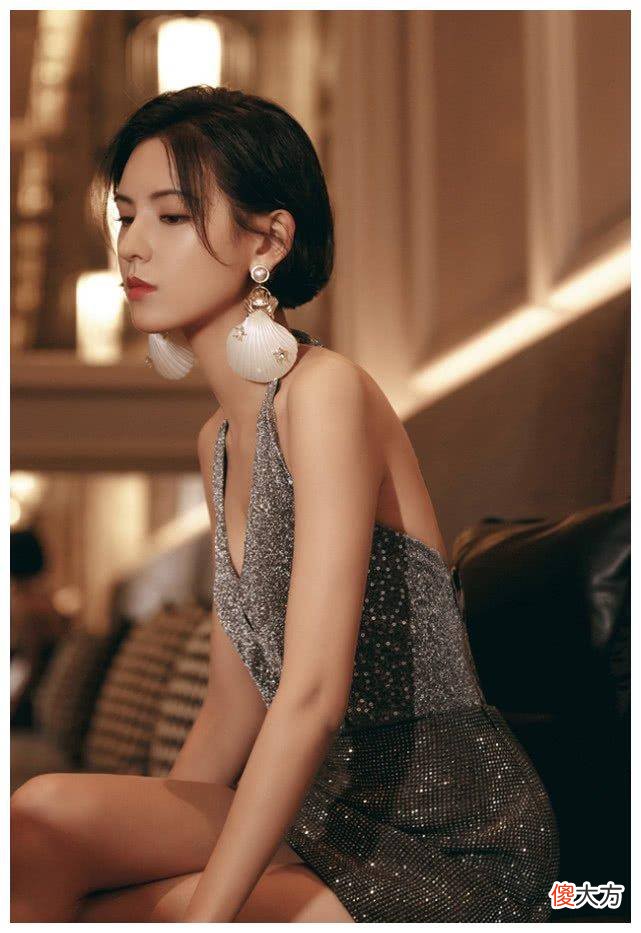 【时尚一点】张曦与陈柏融分手后，姐姐也剪短发，一登场就吸引了大家的目光