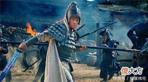 【历史故事】同是蜀国猛将，关羽战败被手下抛弃，赵云手下却共同进退，为何？