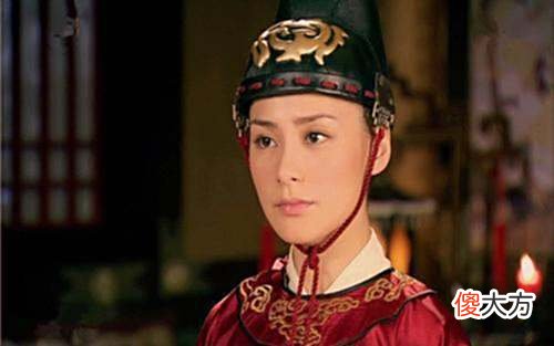 【历史故事】女宰相上官婉儿到底为何惨遭“墨刑”之苦？抢女皇男人之说很有趣