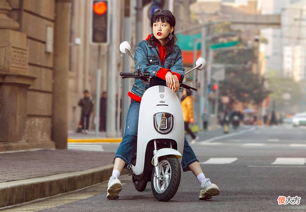 这款专为都市女性打造的电摩 女士电摩图片