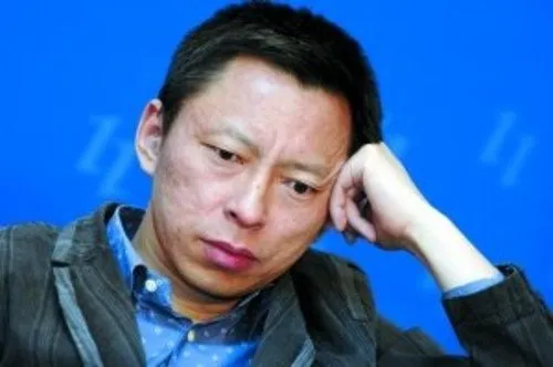 张朝阳曾说我什么都有，却活得比谁都痛苦,有个段子当年马化腾找张朝阳想以50万
