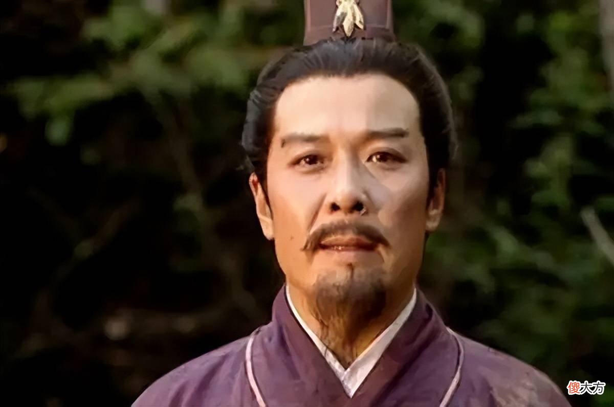 【爱历史】三国第一谋士当属诸葛亮无疑,却有一个人连诸葛亮都自叹不如