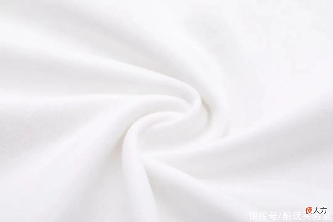 【就爱时尚】夜市丨79元2件，好看又舒服的印花T恤不推荐，我怕你们骂死我！
