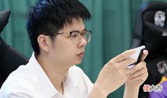 【游戏迷】AG张角直播爆料,俱乐部找教练找过久哲,可因为两个原因久哲没来