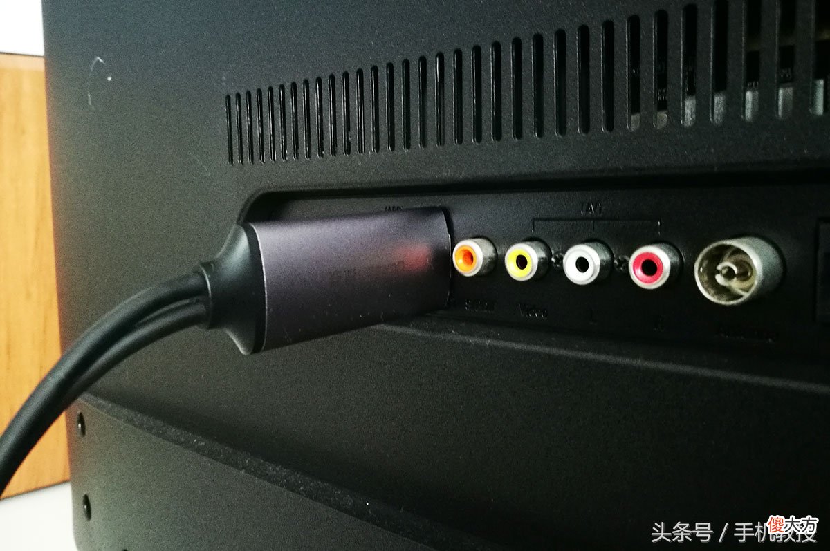 怎么把手机画面投屏到电视/投影仪上 如何把手机画面投屏到电视上