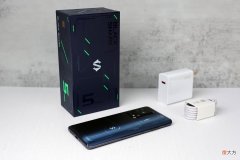 今年最适合玩游戏的手机是它 玩游戏的什么手机好