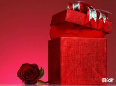 给女友送什么礼物合适 给手机族女朋友送什么礼物好