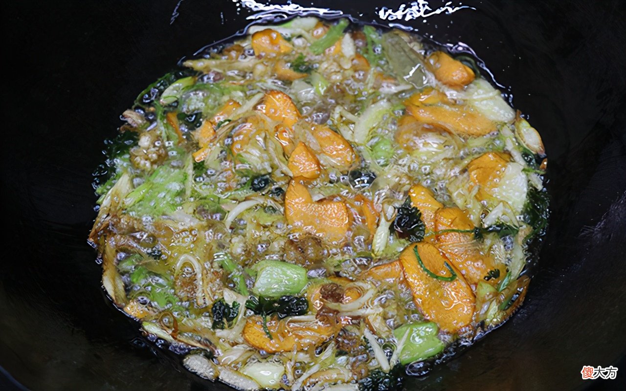 教你熬鸡油的做法 鸡油怎么熬制味道鲜美