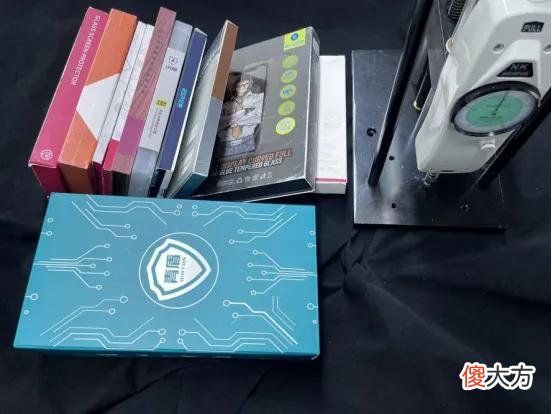 小米12手机钢化膜保护贴膜评测 小米手机贴膜是用什么膜好