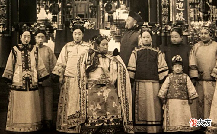 【爱历史】大内侍卫回忆,伺候慈禧有6个秘密,最后一个听起来“不可思议”